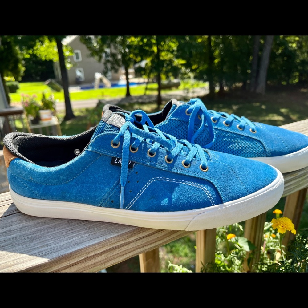 Lakai Men's 11.5 Skateboard Sneakers Blue Suede Low-Top